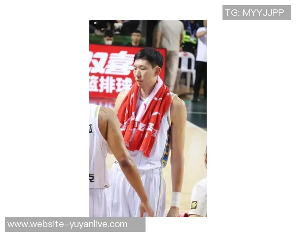 周琦在国际赛场的崛起与挑战：从青年球员到篮球巨星的成长之路