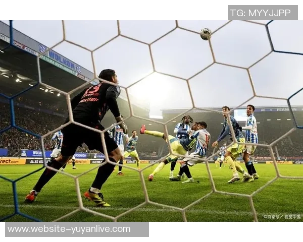 多哈萨德与德黑兰的激烈对决展现足球魅力与文化交融